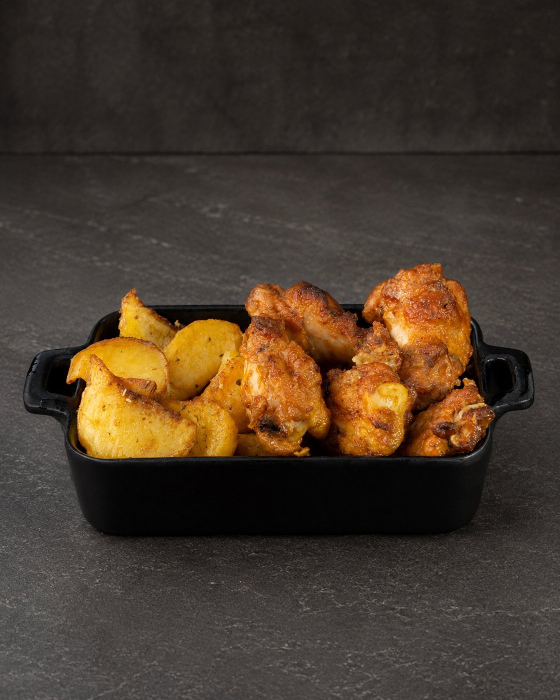 Ali di pollo e patate al forno di Mister Pollo